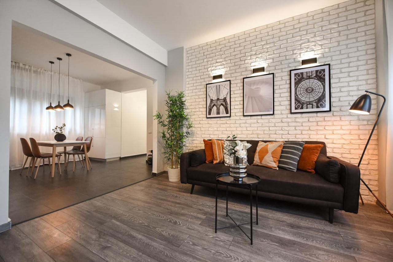 Premium Urban Living - Stylish Apartments At Universitate Prime Location Bucharest Exterior photo